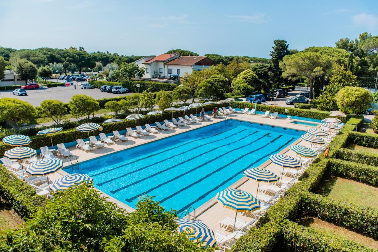 Residence Magnolia Marina Di Bibbona Exterior photo