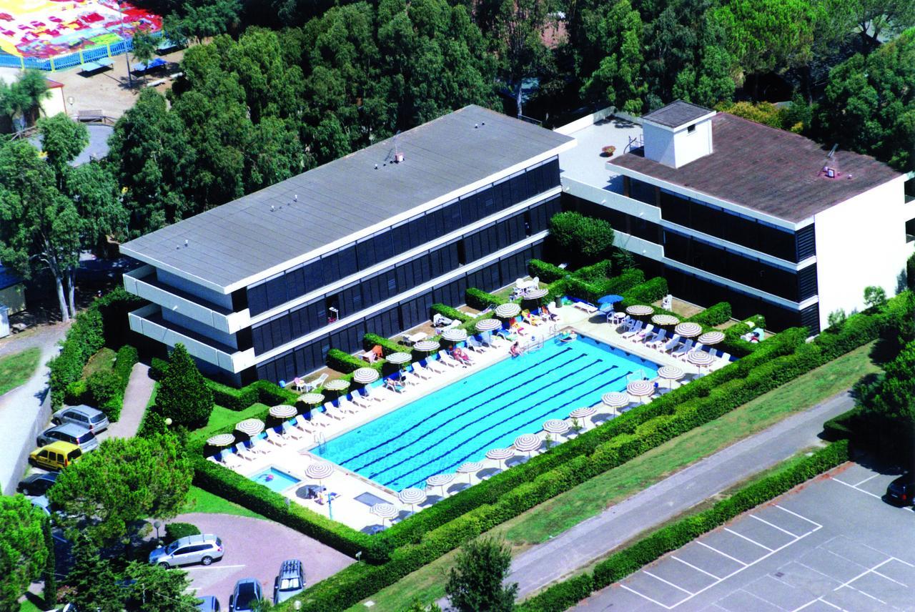 Residence Magnolia Marina Di Bibbona Exterior photo
